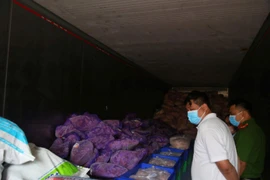Bình Dương phát hiện hơn 11 tấn thực phẩm “quá đát”