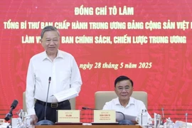 Xóa bỏ thế độc quyền vàng miếng một cách có kiểm soát