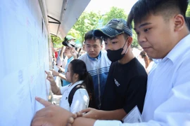 Dự báo điểm chuẩn đại học 2025 có thể giảm sâu