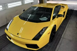 “Nuôi bò già” Lamborghini Gallardo gần 23 năm tốn kém ra sao?