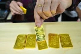 Kinh tế toàn cầu bất ổn, vàng lại tỏa sáng – cơ hội hay rủi ro?