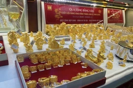 Vàng nhẫn giảm mạnh, vàng miếng SJC tiếp tục “hạ nhiệt” sáng 20/6