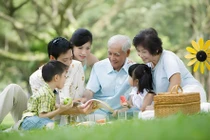 Ứng xử thế nào khi mẹ chồng không thích con dâu về ngoại?