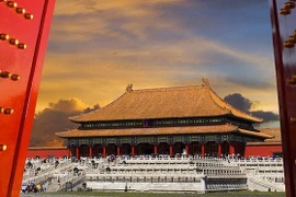 Tử Cấm Thành cứ sau 5 giờ chiều là bất ngờ “lạnh toát"