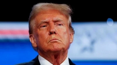 Mức thu thuế quan của Mỹ đạt mức kỷ lục mới giữa làn sóng áp thuế của ông Trump