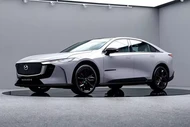 Mazda EZ-6 Sports Edition ra mắt, khách hàng trẻ mong chờ
