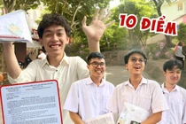 Thí sinh cười hớn hở khi thi xong môn Ngữ văn: "10 điểm hơi khó chứ 8 thì em làm được"