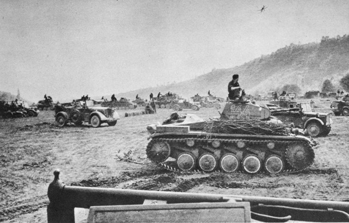 Tuy nhiên, không có nguyên nhân nào trong số này liên quan đến phòng tuyến Maginot. Nhìn lại, Pháp có thể đã chọn không xây dựng công sự, mà dùng số tiền đó để tăng cường thêm sư đoàn bộ binh hoặc mua thêm xe tăng và máy bay.