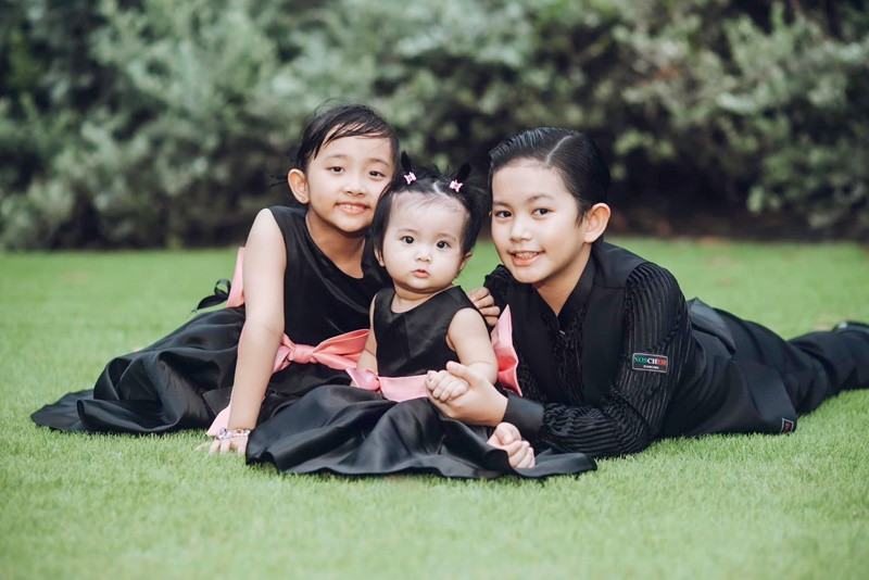 Con trai Khánh Thi từng đoạt Huy chương Vàng Syllabus World Championship 2023, Huy chương Bạc tại Liên hoan Các ngôi sao khiêu vũ, thể thao Đà Lạt năm 2019. Ảnh: FB Khánh Thi Phan Hiển.