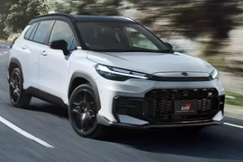 Ra mắt Toyota Corolla Cross GR Sport 2025 từ 496 triệu đồng