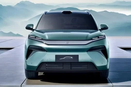 "Nội soi" BYD Sealion 8 PHEV 7 chỗ, ăn xăng chỉ 5,5 l/100 km